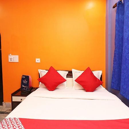 Oyo 23364 Kolkata Hcn Guest House Экстерьер фото